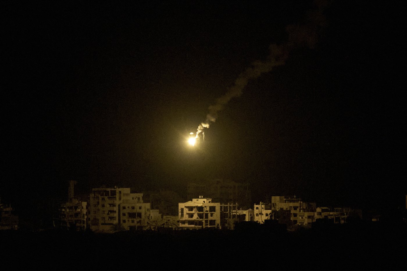 Israel's military says its expanded operation in Gaza City has begun and warns residents to leave | iNFOnews.ca Israel's military says its expanded operation in Gaza City has begun and warns residents to leave | iNFOnews.ca