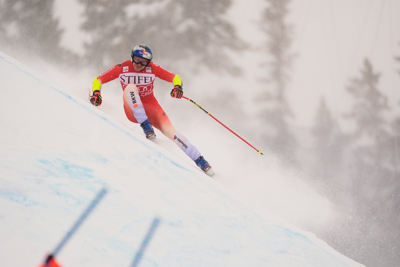 Austrian ski racer Vincent Kriechmayr wins weather-shortened World Cup super-G race at Beaver Creek | iNFOnews.ca