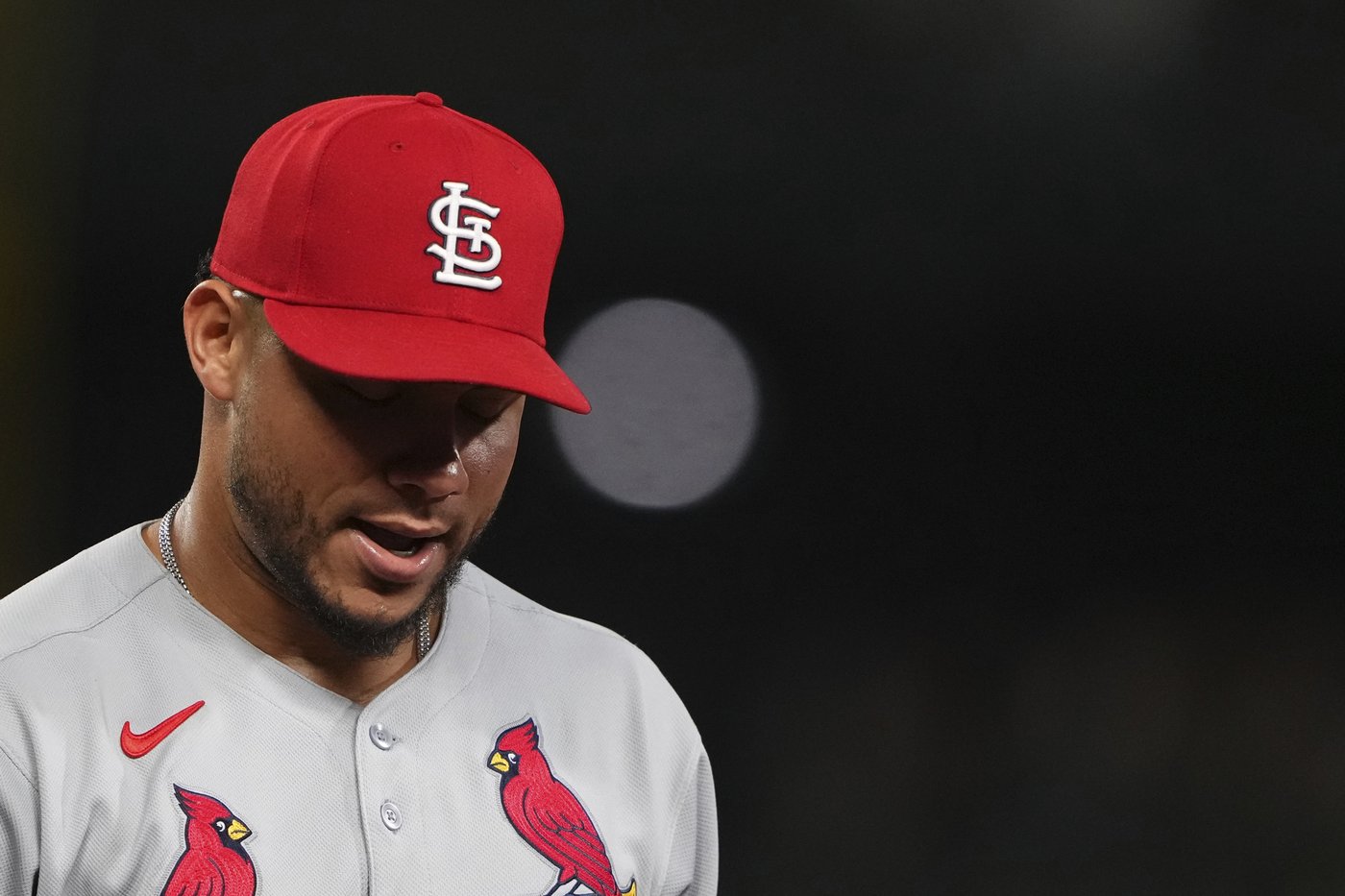 Cardinals place first baseman Willson Contreras on the 10-day IL with a shoulder strain | iNFOnews.ca