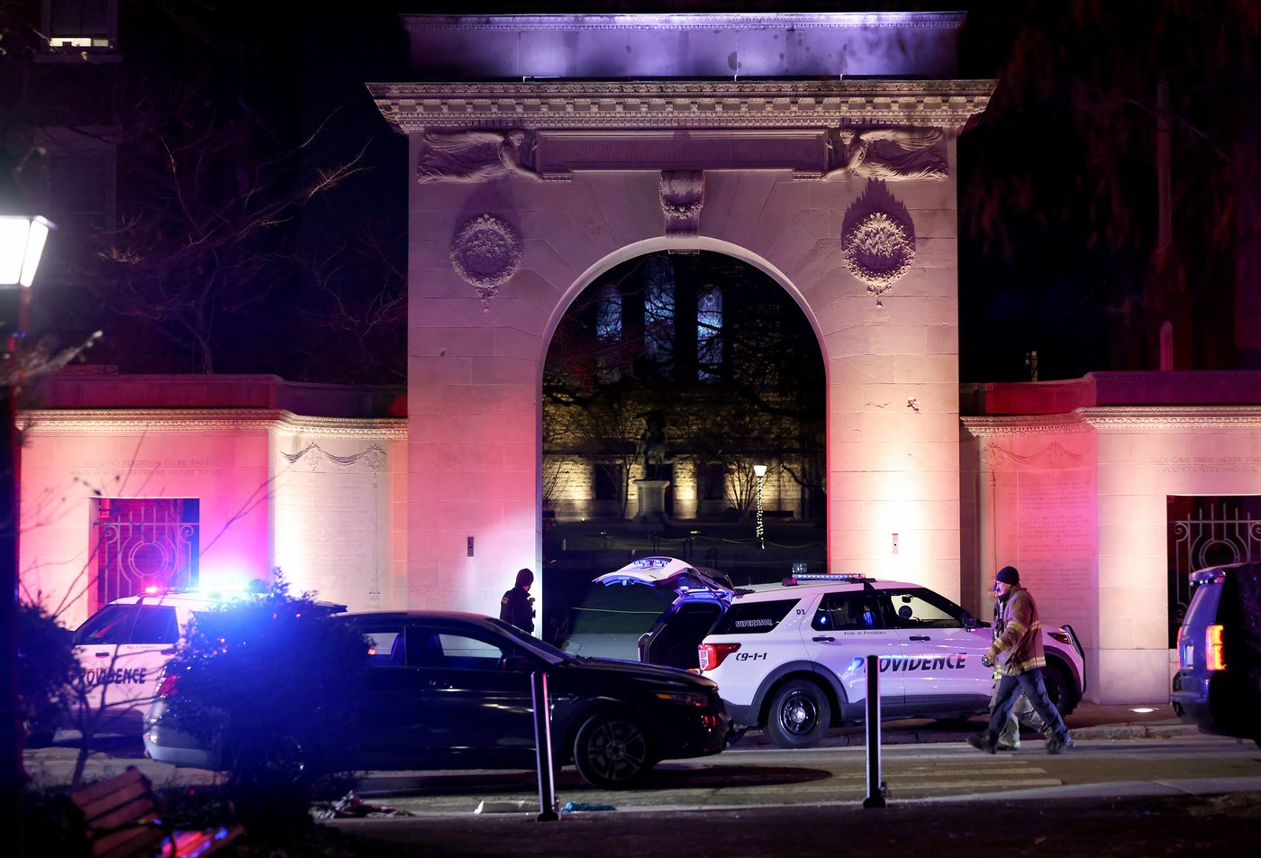The Latest: Deadly shooting at Brown University in Rhode Island | iNFOnews.ca The Latest: Deadly shooting at Brown University in Rhode Island | iNFOnews.ca