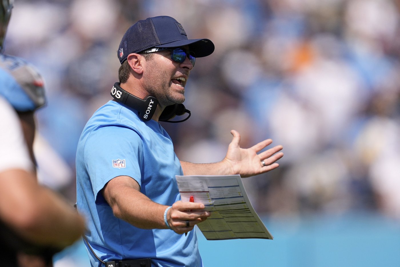 Titans' penalty woes and sacks plague rookie QB Cam Ward in home opener loss | iNFOnews.ca Titans' penalty woes and sacks plague rookie QB Cam Ward in home opener loss | iNFOnews.ca