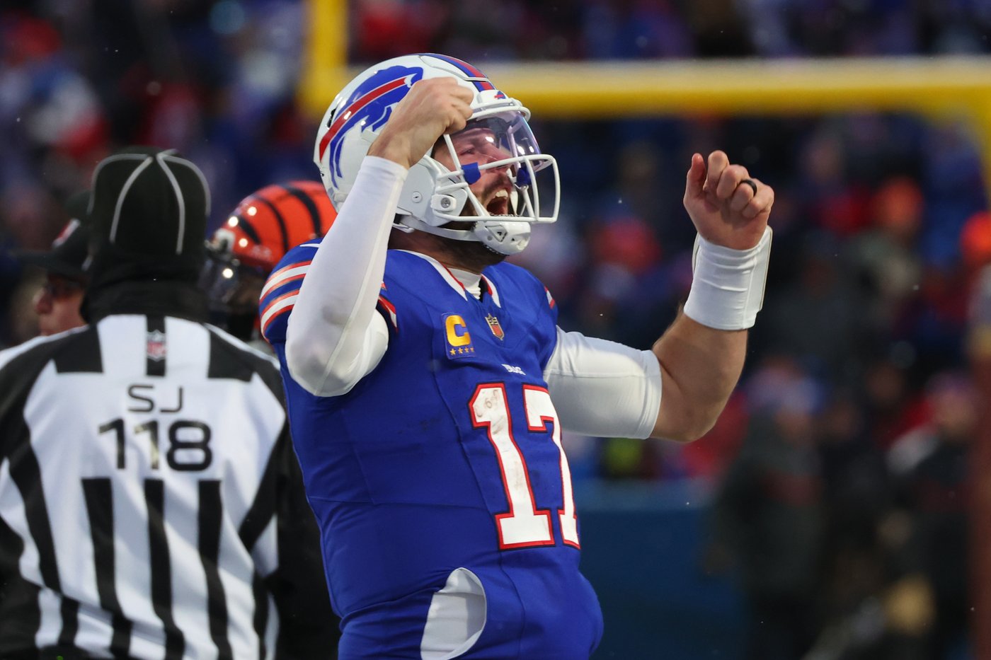 Bills rally for 39-34 win over Bengals thanks to Josh Allen's 4 TDs, Christian Benford's pick-6 | iNFOnews.ca Bills rally for 39-34 win over Bengals thanks to Josh Allen's 4 TDs, Christian Benford's pick-6 | iNFOnews.ca