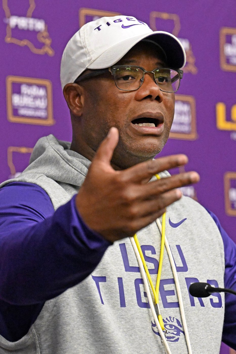LSU interim coach Frank Wilson focused on 'this moment' in the wake of Brian Kelly's firing | iNFOnews.ca LSU interim coach Frank Wilson focused on 'this moment' in the wake of Brian Kelly's firing | iNFOnews.ca