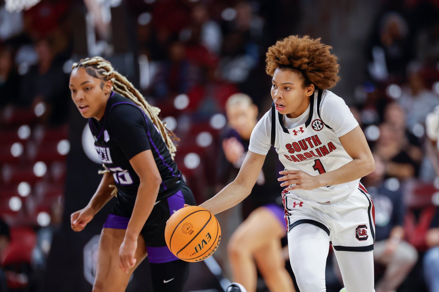 Latson leads new-look No. 2 South Carolina to opening blowout over Grand Canyon 94-54 | iNFOnews.ca Latson leads new-look No. 2 South Carolina to opening blowout over Grand Canyon 94-54 | iNFOnews.ca