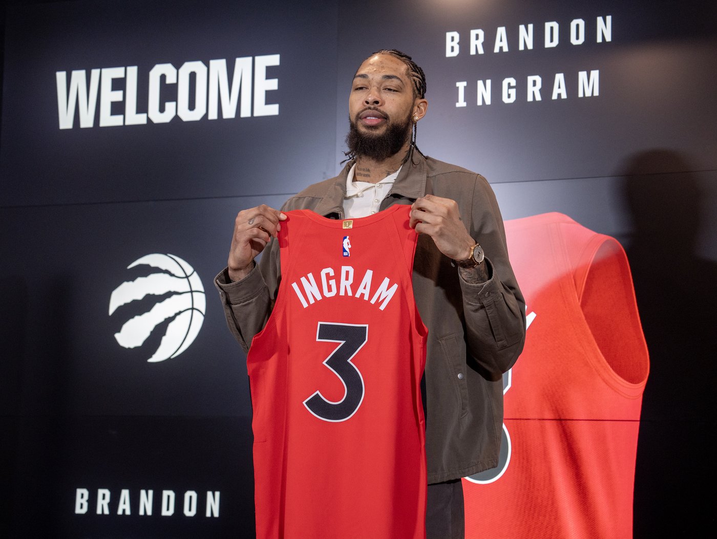 GM Bobby Webster preaches patience ahead of Toronto Raptors season | iNFOnews.ca