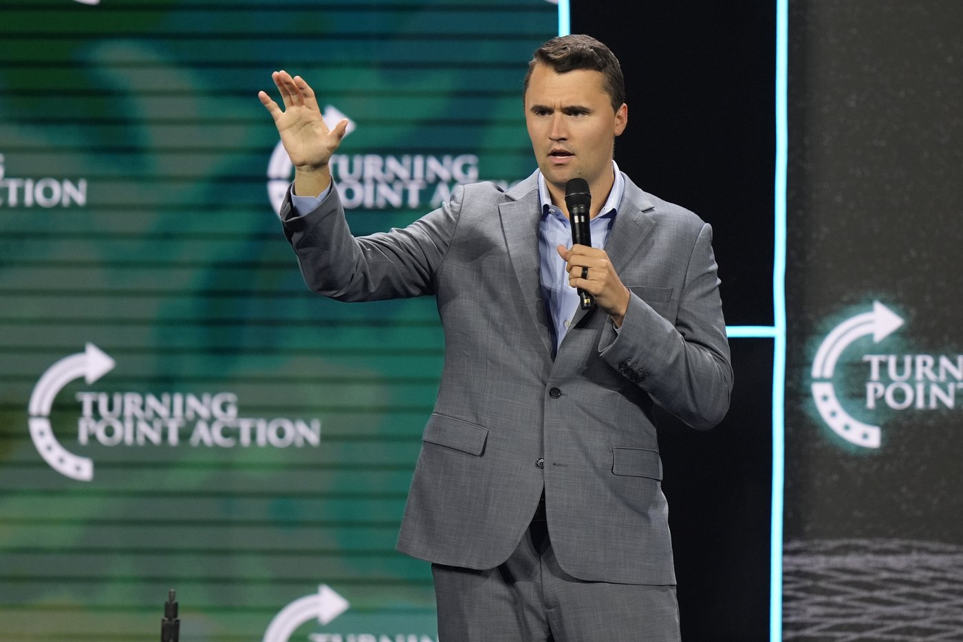 Charlie Kirk, who helped build support for Trump among young people, dies after campus shooting | iNFOnews.ca