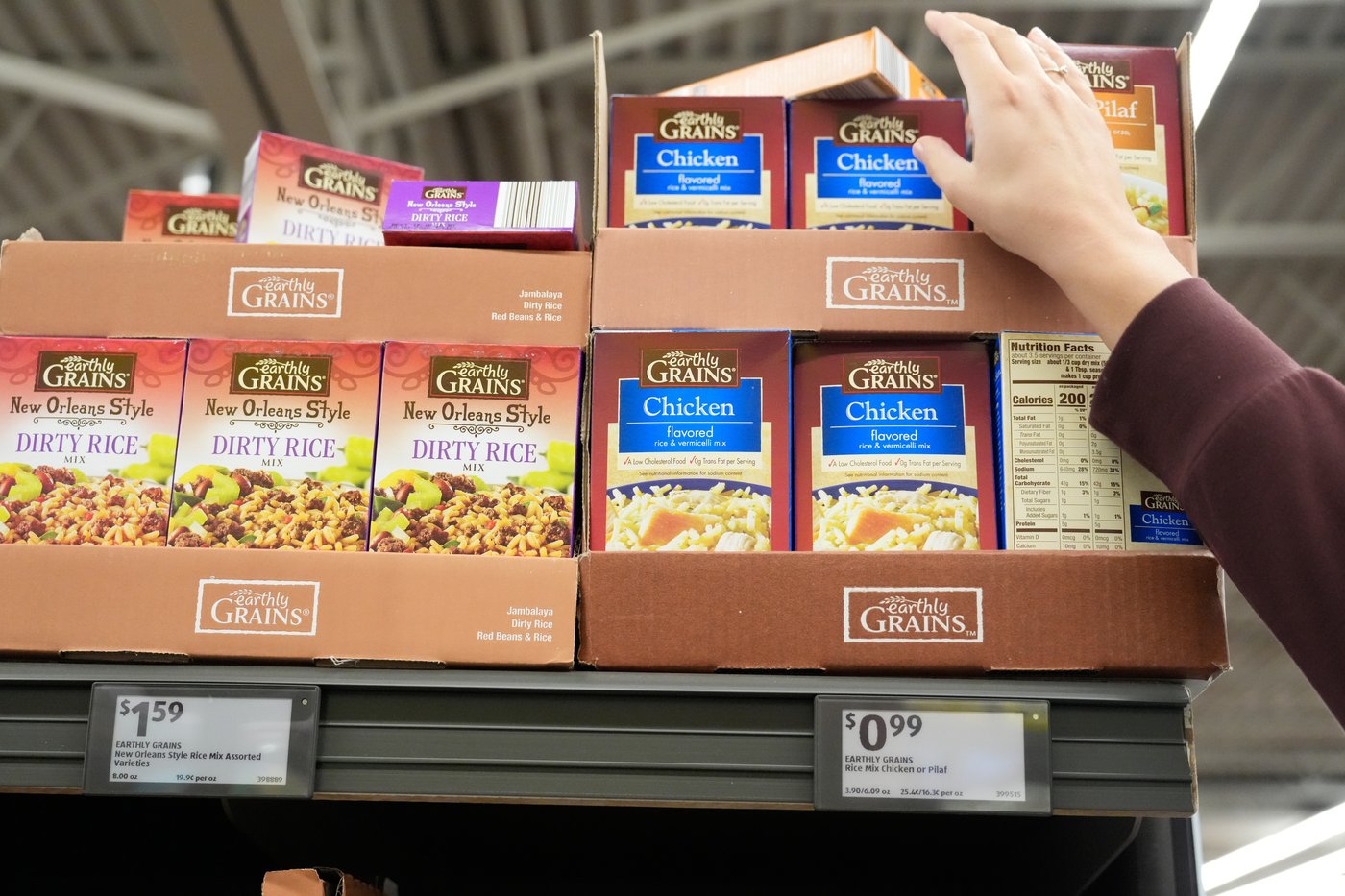 Gratitude and doubt: The effects of the shutdown linger as families prepare for Thanksgiving | iNFOnews.ca