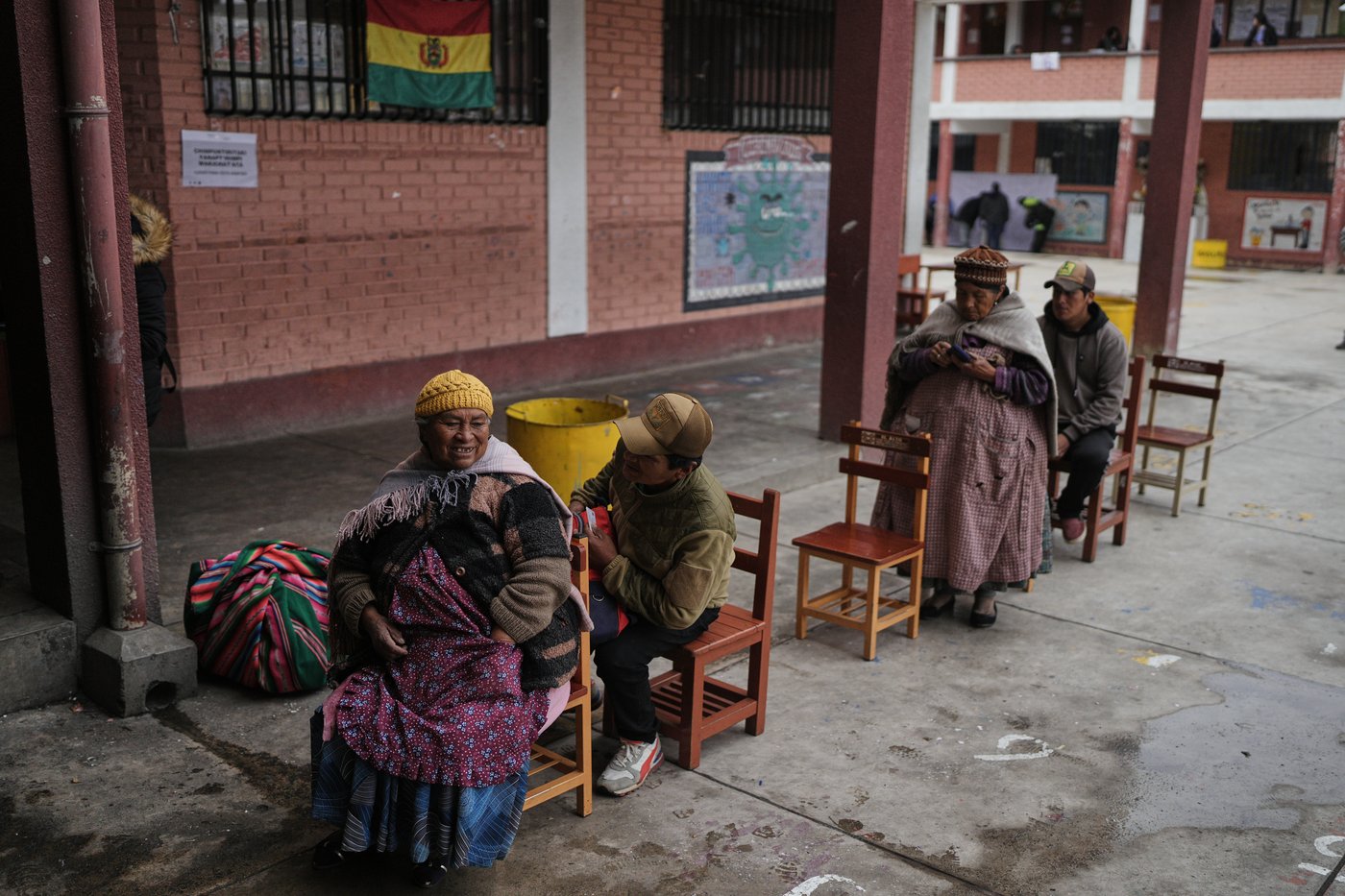 Bolivians vote for change after 20 years of one-party rule, in photos | iNFOnews.ca