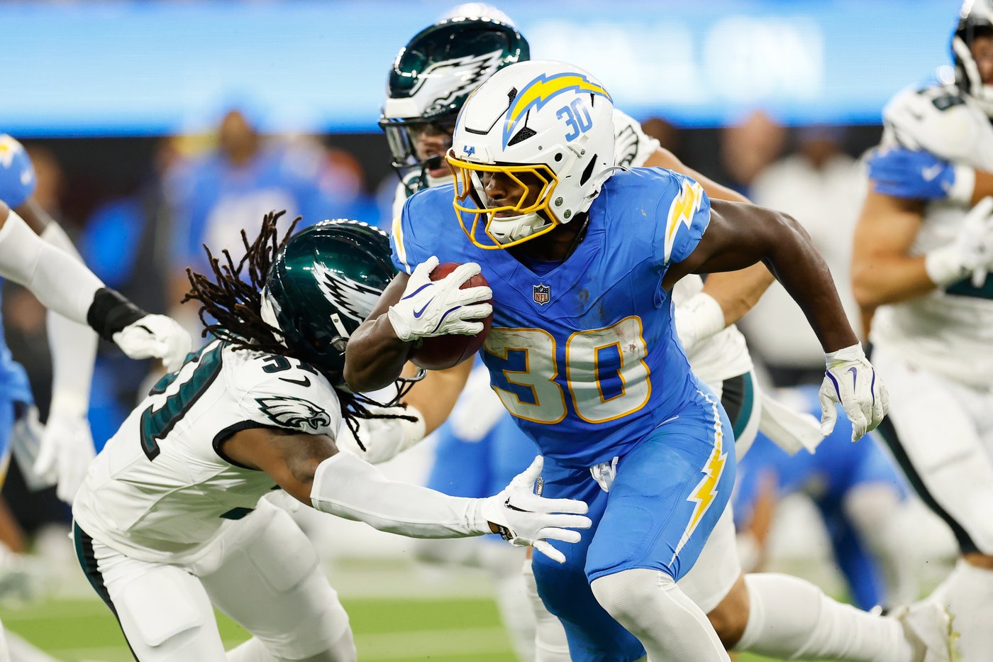 Chiefs face playoff elimination as Chargers aim for back-to-back 10-win seasons | iNFOnews.ca Chiefs face playoff elimination as Chargers aim for back-to-back 10-win seasons | iNFOnews.ca