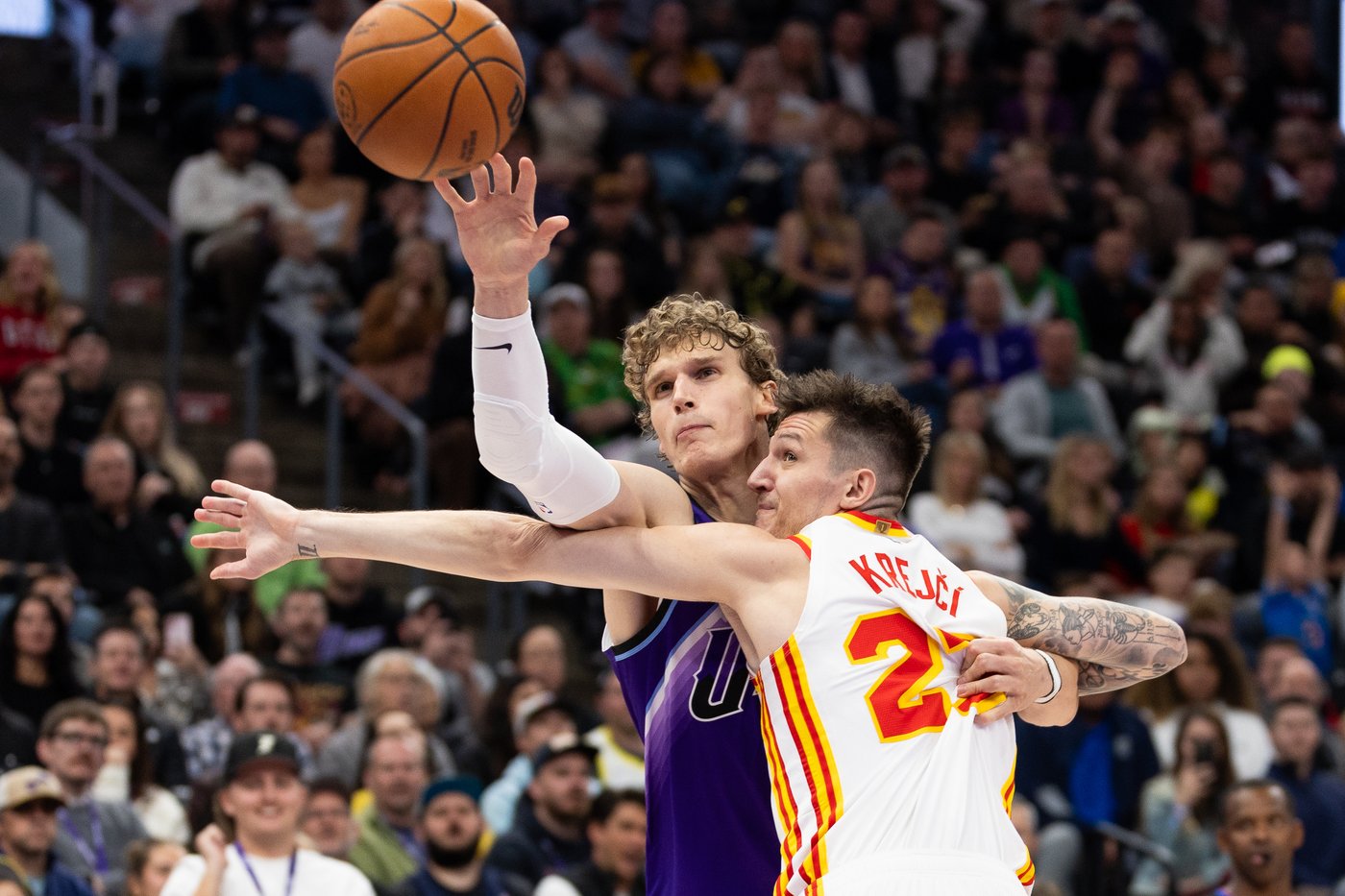 Jalen Johnson leads the Hawks past the Jazz with a triple-double and a career-best effort | iNFOnews.ca