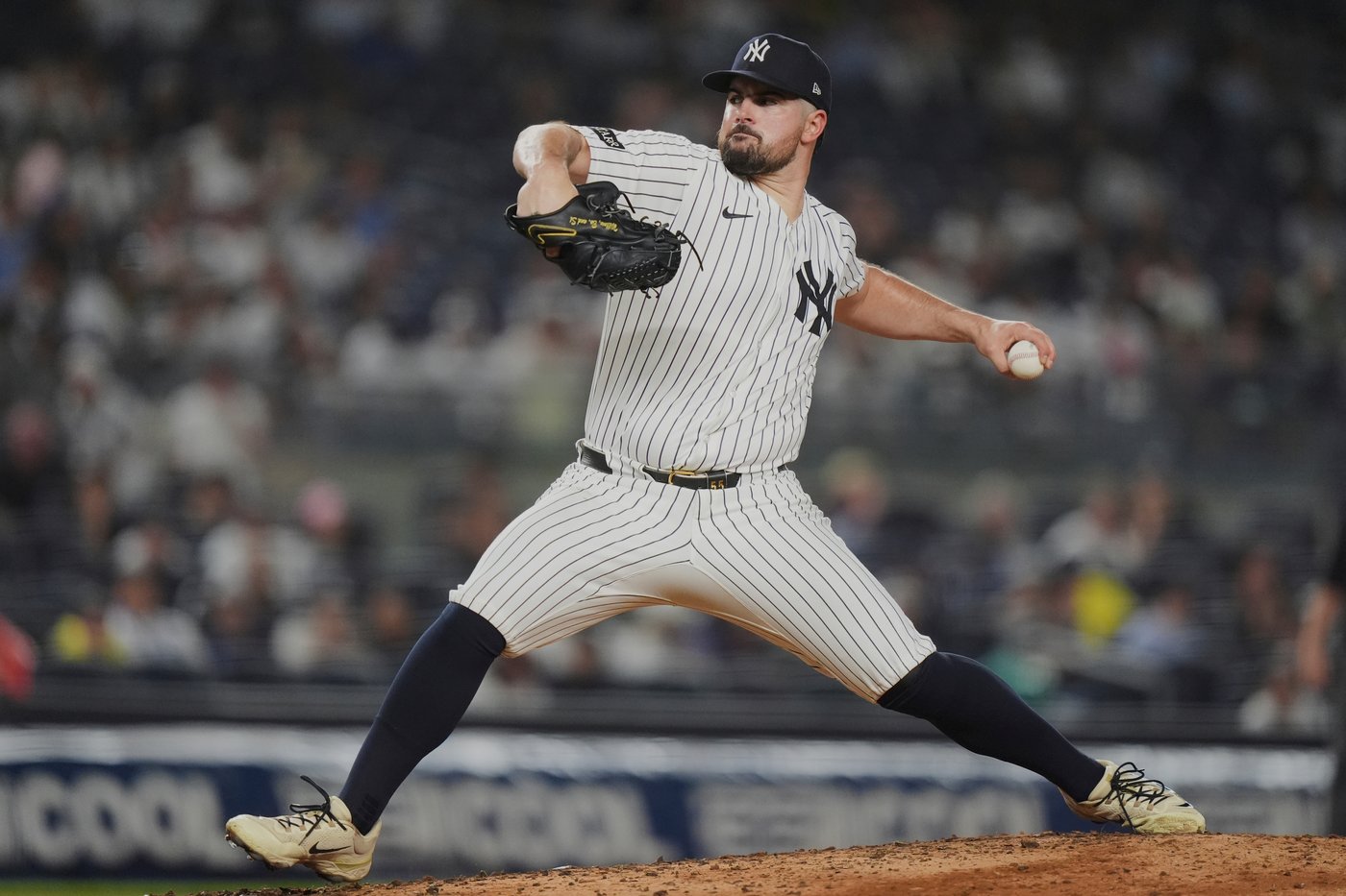 Yankees beat White Sox 5-3 behind Stanton and Rodón to stay tied with Toronto for AL East lead | iNFOnews.ca