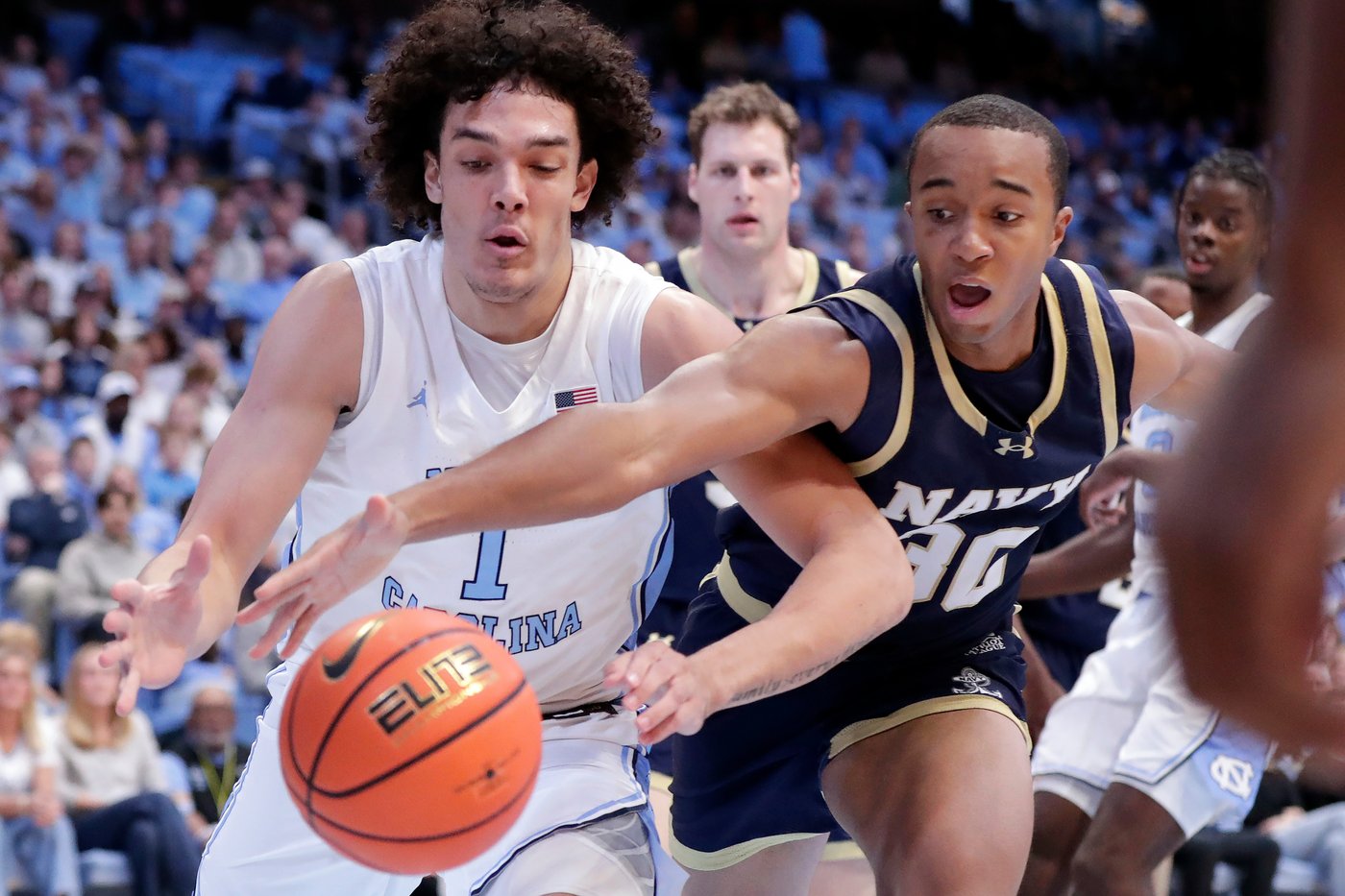 Wilson pushes No. 18 North Carolina past Navy, 73-61 | iNFOnews.ca