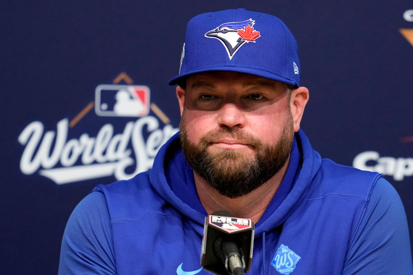 Dodgers' Roberts against extending automatic runner to postseason. Blue Jays' Schneider not sure | iNFOnews.ca Dodgers' Roberts against extending automatic runner to postseason. Blue Jays' Schneider not sure | iNFOnews.ca