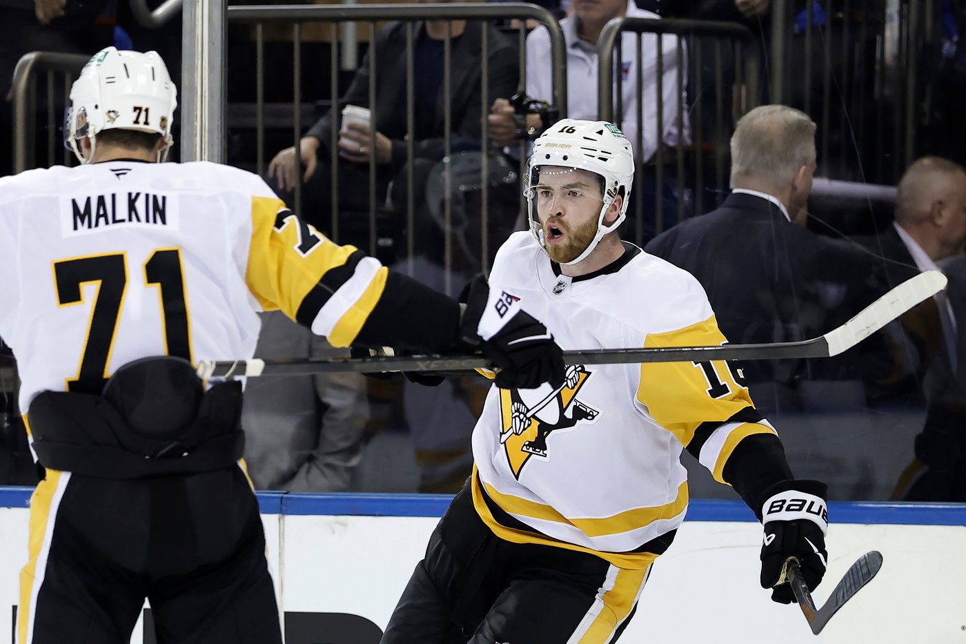 Penguins celebrate the start of a new era while paying tribute to Crosby, Malkin and Letang | iNFOnews.ca