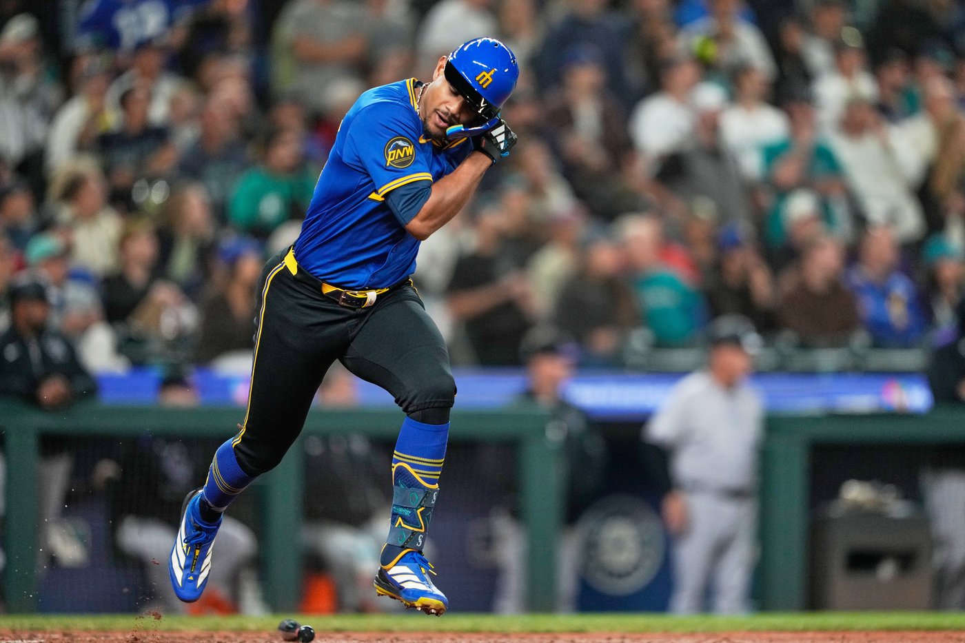 Suárez's 49th homer ties career high, leads Mariners over Rockies 6-2 for 17th win in 18 games | iNFOnews.ca