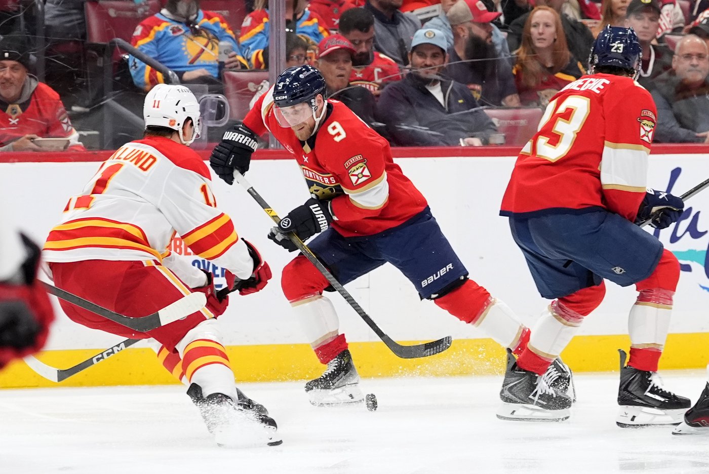 Kadri helps Flames beat Panthers 5-3, sending Cup champs to 4th loss in 6 home games | iNFOnews.ca