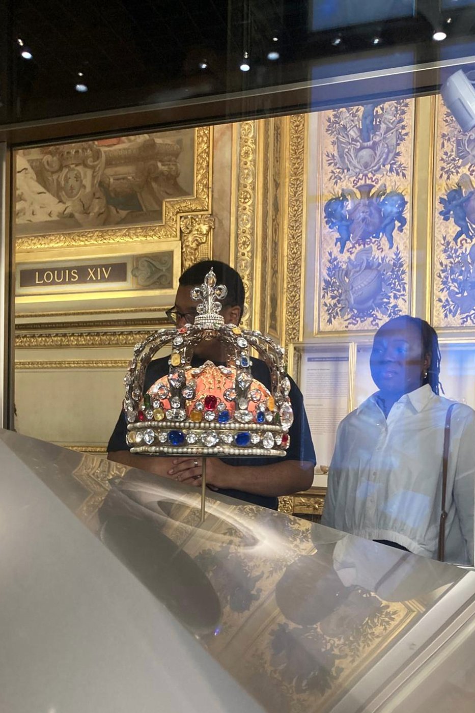 The $100 million Louvre theft could make France's stolen Crown Jewels as famous as the Mona Lisa | iNFOnews.ca The $100 million Louvre theft could make France's stolen Crown Jewels as famous as the Mona Lisa | iNFOnews.ca