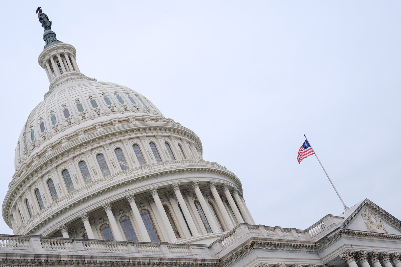 Maine Democrat running to unseat Susan Collins to stay in race after discovery of Reddit postings | iNFOnews.ca Maine Democrat running to unseat Susan Collins to stay in race after discovery of Reddit postings | iNFOnews.ca