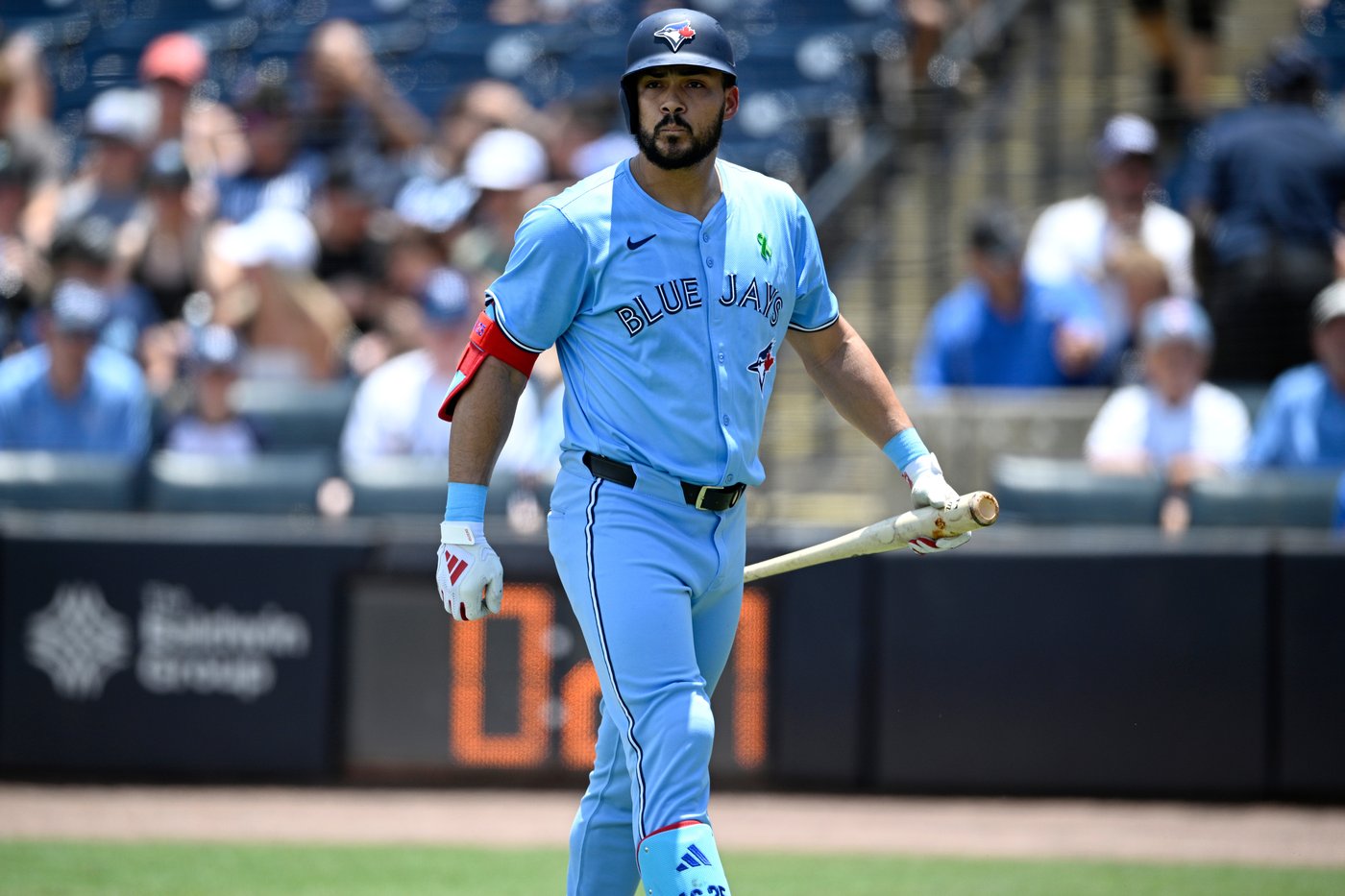 Santander activated by Jays versus Red Sox; France put on 10-day IL, Manoah DFAed | iNFOnews.ca
