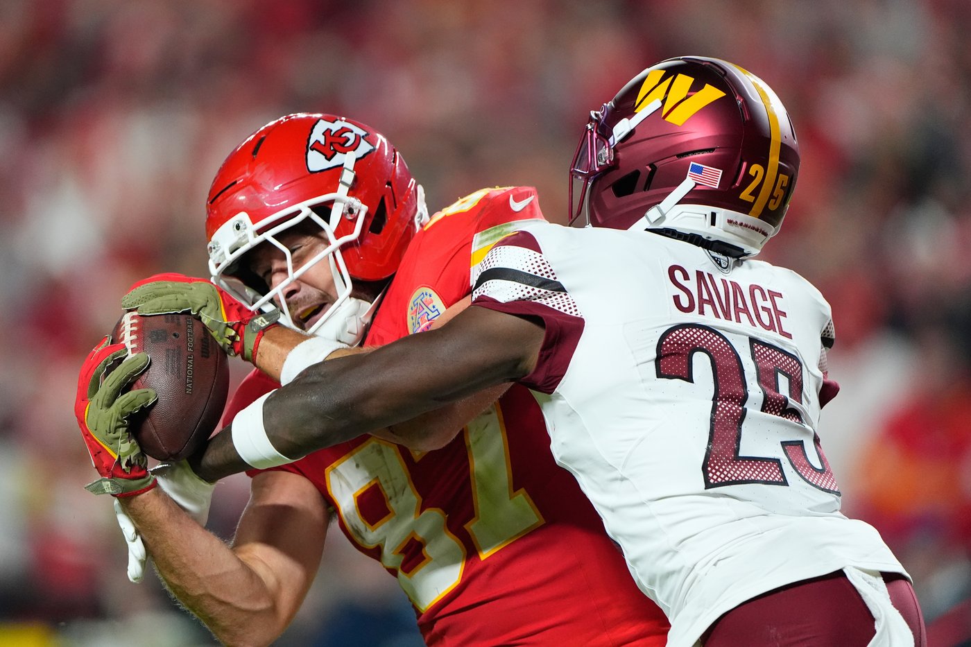 Mahomes, Hunt lead Chiefs to dominant 28-7 win over Commanders, their 9th straight in the series | iNFOnews.ca Mahomes, Hunt lead Chiefs to dominant 28-7 win over Commanders, their 9th straight in the series | iNFOnews.ca