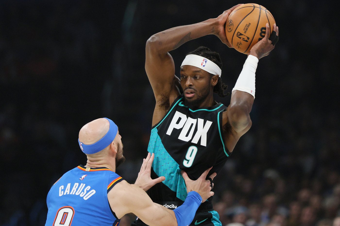 Gilgeous-Alexander scores 37 points, Thunder rout Blazers to avenge only loss | iNFOnews.ca