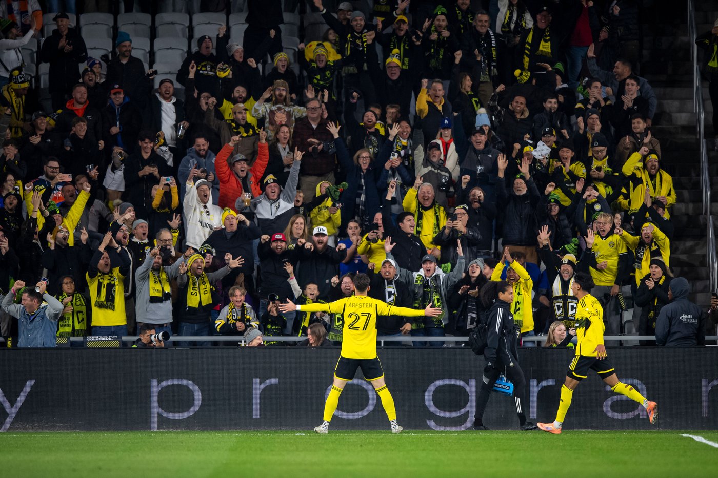 Arfsten, Crew avoid elimination, beat Cincinnati 4-0 to force decisive Game 3 | iNFOnews.ca