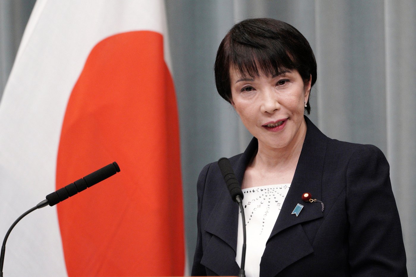 Japan's first female governing-party leader is an ultra-conservative star in a male-dominated group | iNFOnews.ca