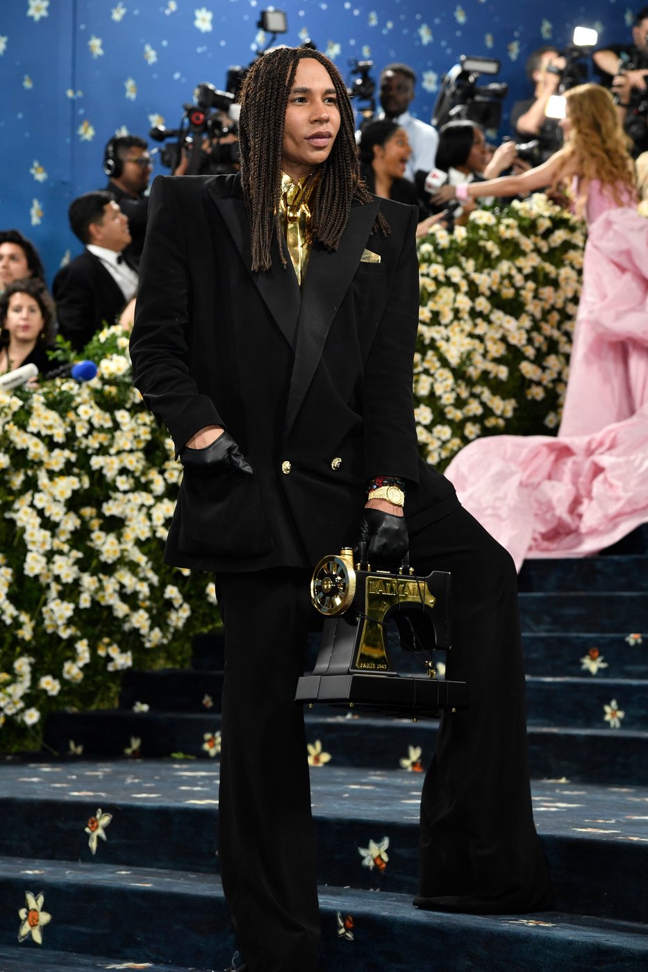 Designer Olivier Rousteing leaves Balmain after 14 years fusing couture craft with pop-era bravado | iNFOnews.ca Designer Olivier Rousteing leaves Balmain after 14 years fusing couture craft with pop-era bravado | iNFOnews.ca