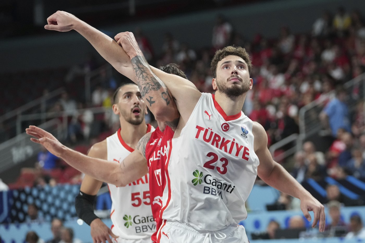 Giannis powers Greece past Lithuania 87-76 and into EuroBasket semifinal matchup against Turkey | iNFOnews.ca Giannis powers Greece past Lithuania 87-76 and into EuroBasket semifinal matchup against Turkey | iNFOnews.ca