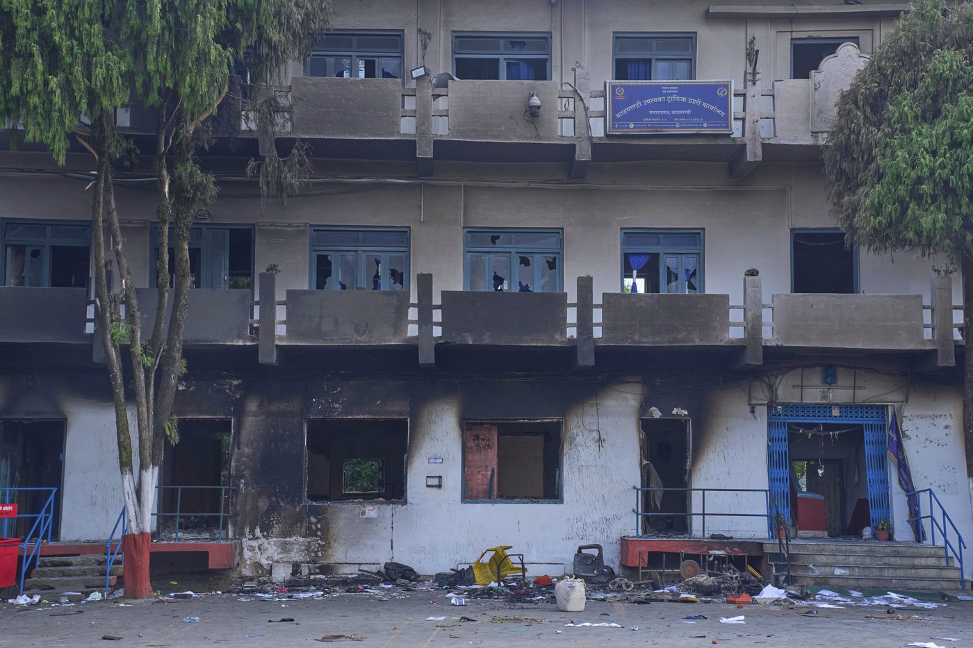 Photos show violent protests in Nepal, with government buildings set on fire | iNFOnews.ca