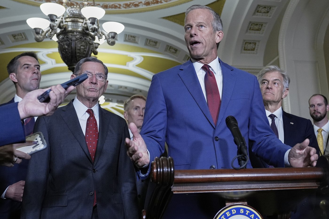 Senate confirms 48 of Trump's nominees at once after changing the chamber's rules | iNFOnews.ca