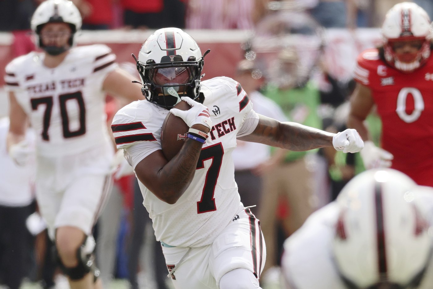 Backup QB Will Hammond sparks No. 17 Texas Tech to a 34-10 win over No. 16 Utah | iNFOnews.ca Backup QB Will Hammond sparks No. 17 Texas Tech to a 34-10 win over No. 16 Utah | iNFOnews.ca