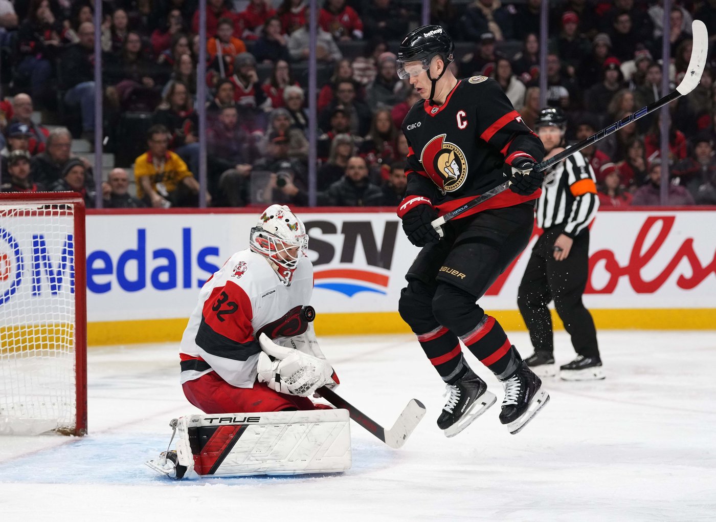 Hurricanes score early, Bussi does the rest in 4-1 win over Senators | iNFOnews.ca