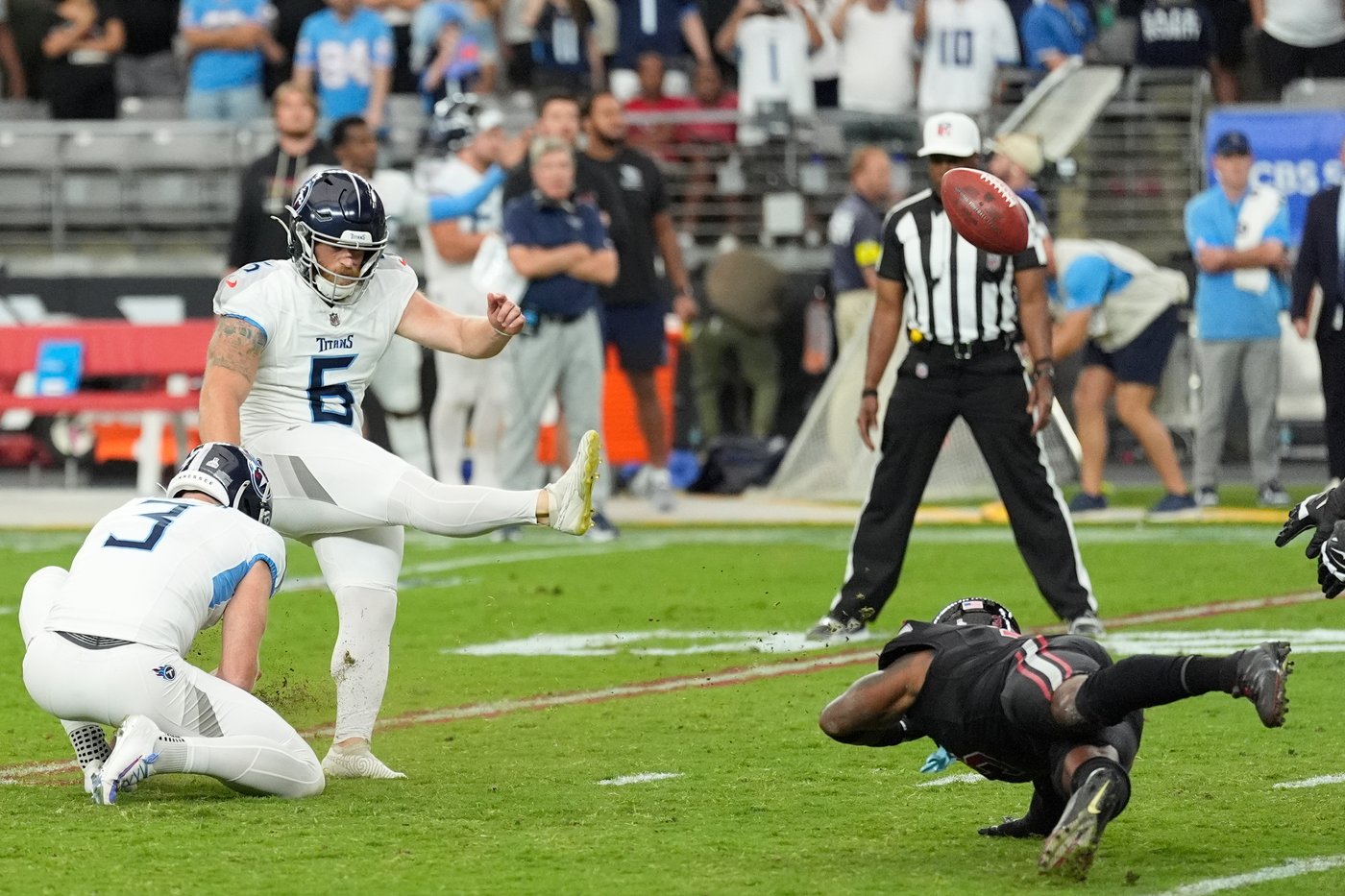 Titans kicker Joey Slye out with calf injury after making winning field goal last week | iNFOnews.ca Titans kicker Joey Slye out with calf injury after making winning field goal last week | iNFOnews.ca