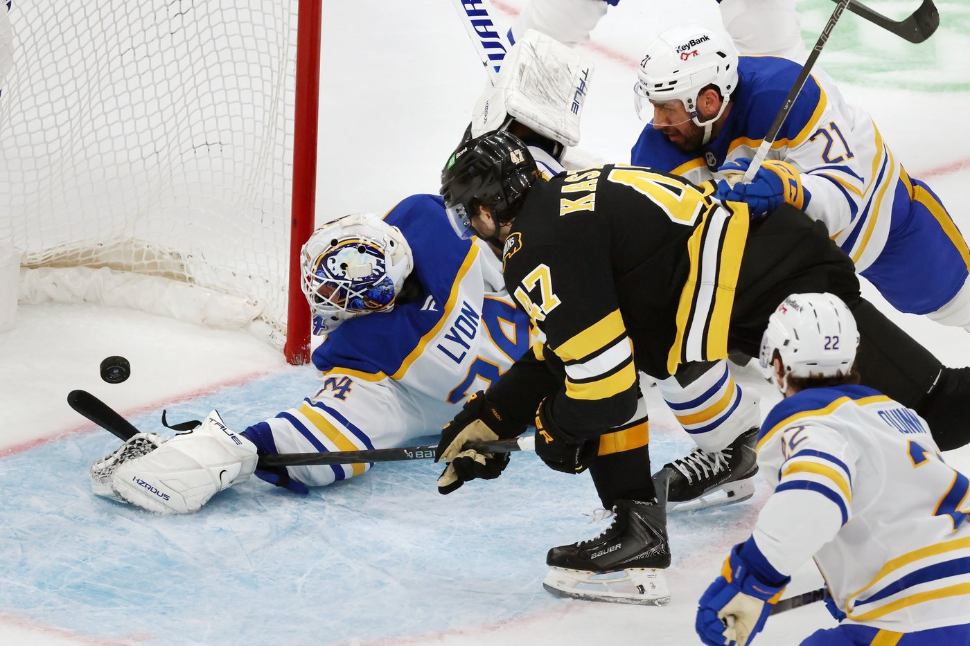 Marat Khusnutdinov scores in OT, Morgan Geekie has goal in 6th straight as Bruins beat Sabres 4-3 | iNFOnews.ca Marat Khusnutdinov scores in OT, Morgan Geekie has goal in 6th straight as Bruins beat Sabres 4-3 | iNFOnews.ca