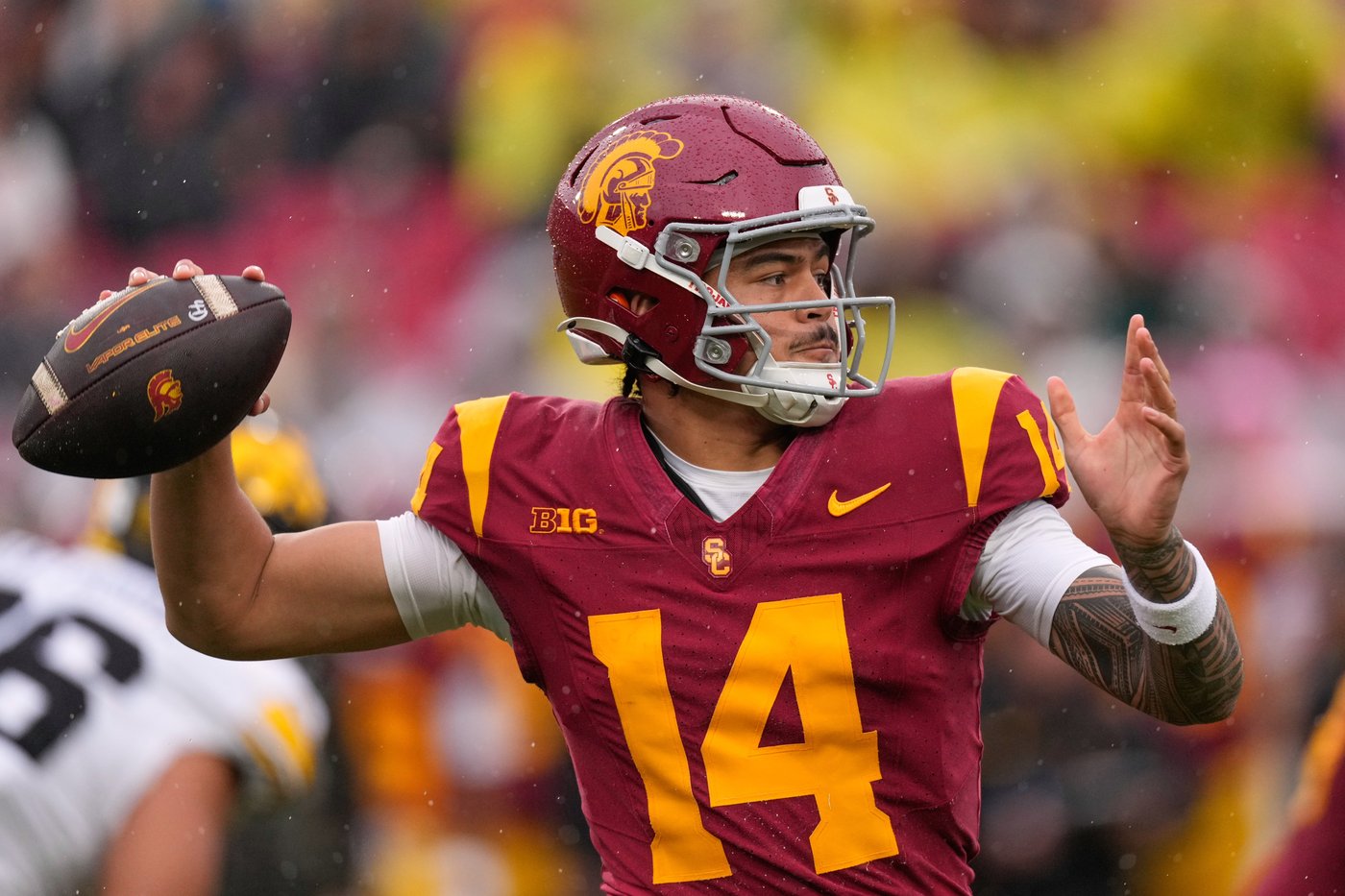 No. 16 USC visits No. 6 Oregon in marquee matchup with College Football Playoff implications | iNFOnews.ca No. 16 USC visits No. 6 Oregon in marquee matchup with College Football Playoff implications | iNFOnews.ca