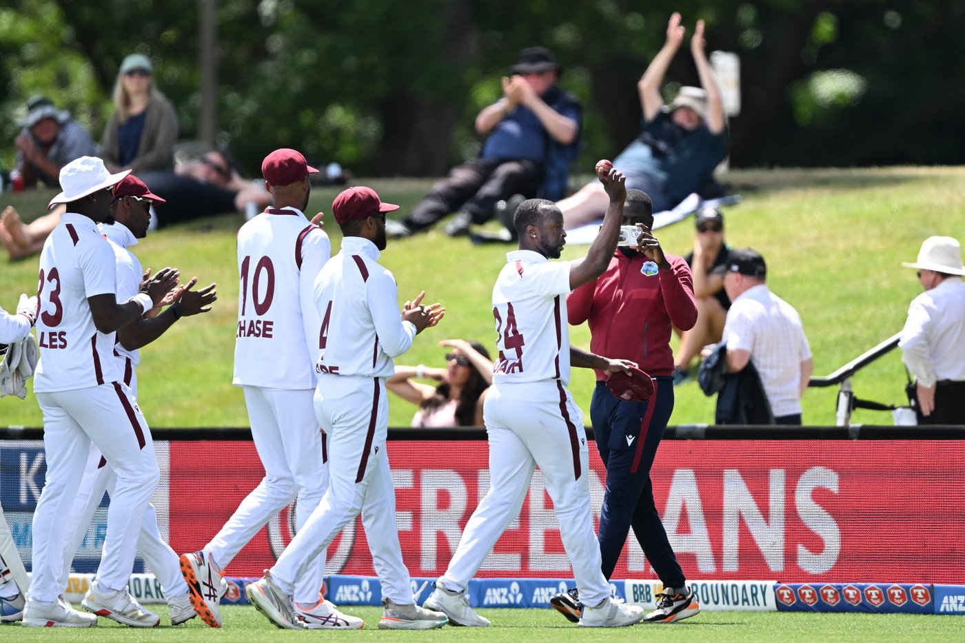 New Zealand sets the West Indies 531 to win on the 4th day of the 1st cricket test | iNFOnews.ca