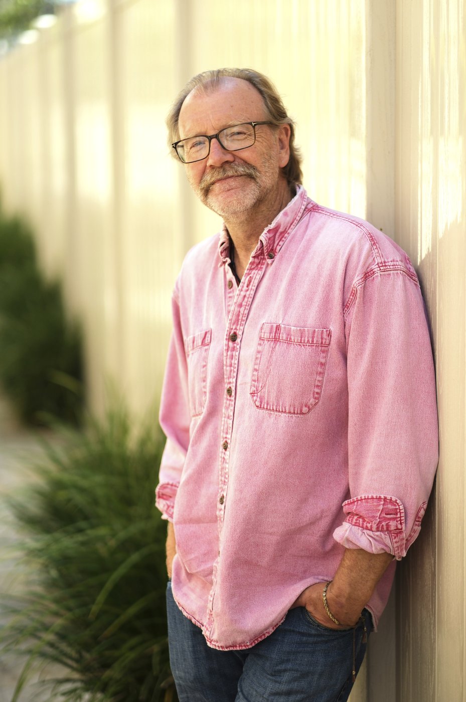 From slaughterhouse worker to literary giant: George Saunders wins National Book Award | iNFOnews.ca From slaughterhouse worker to literary giant: George Saunders wins National Book Award | iNFOnews.ca