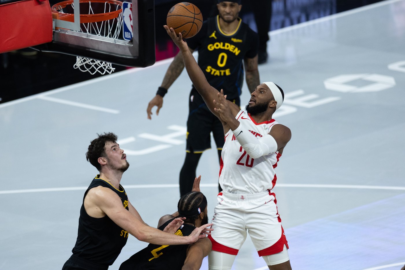 Reed Sheppard scores career-high 31 points as Rockets rally in 2nd half to beat Warriors 104-100 | iNFOnews.ca