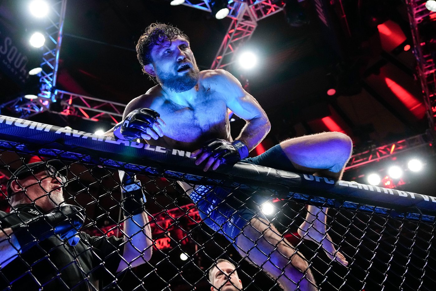 Ethyn Ewing won his 2nd MMA fight in 8 days in his UFC debut in New York. How does that happen? | iNFOnews.ca