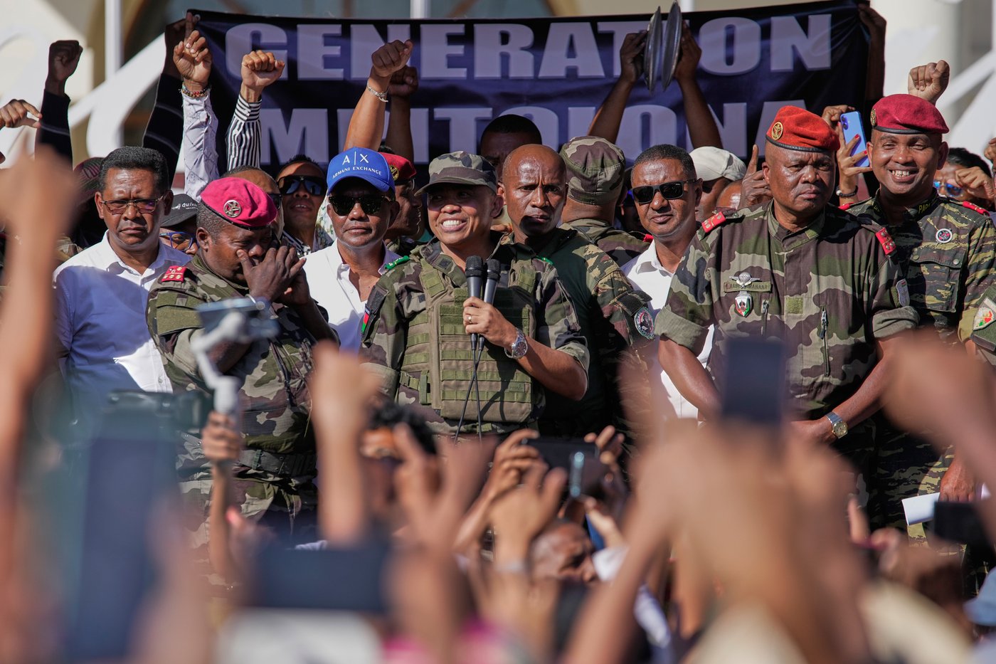 Photos of a colonel announcing military takeover in Madagascar after president flees | iNFOnews.ca