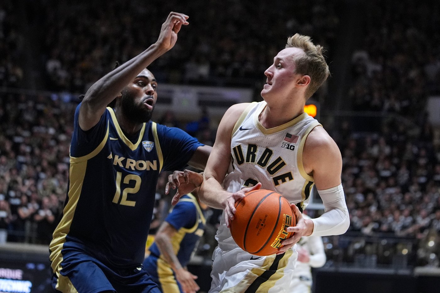 Purdue's Matt Painter earns 500th career win in 97-79 victory over Akron | iNFOnews.ca Purdue's Matt Painter earns 500th career win in 97-79 victory over Akron | iNFOnews.ca