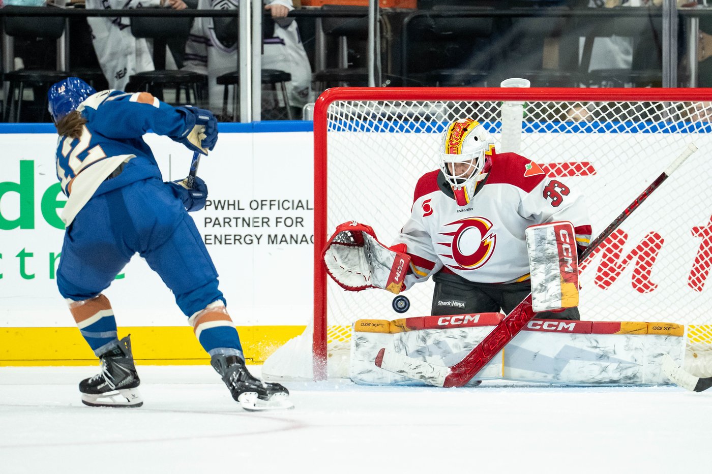 Chan scores first PWHL goal, Vancouver Goldeneyes hand Ottawa Charge 2-1 defeat | iNFOnews.ca