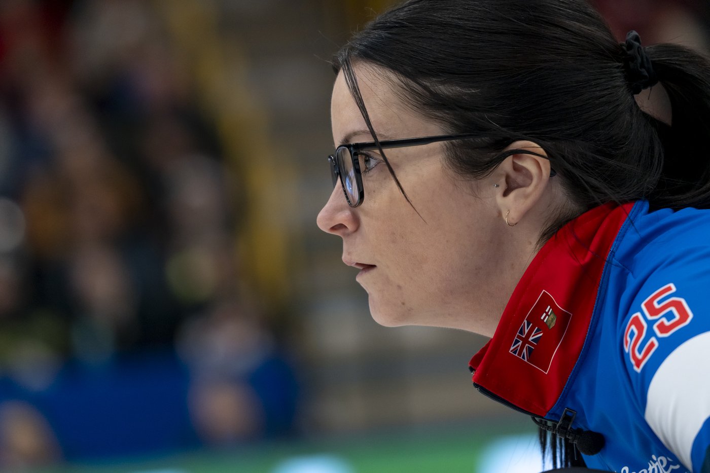 Favourites Homan, Einarson open Canadian Olympic curling trials with lopsided wins | iNFOnews.ca