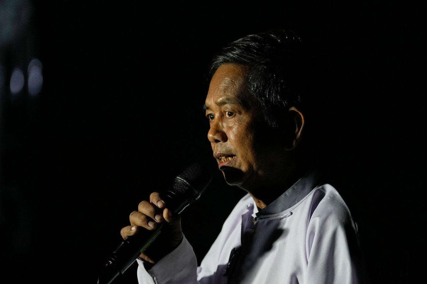 Myanmar holds its last election round with the army already certain to keep control over government | iNFOnews.ca