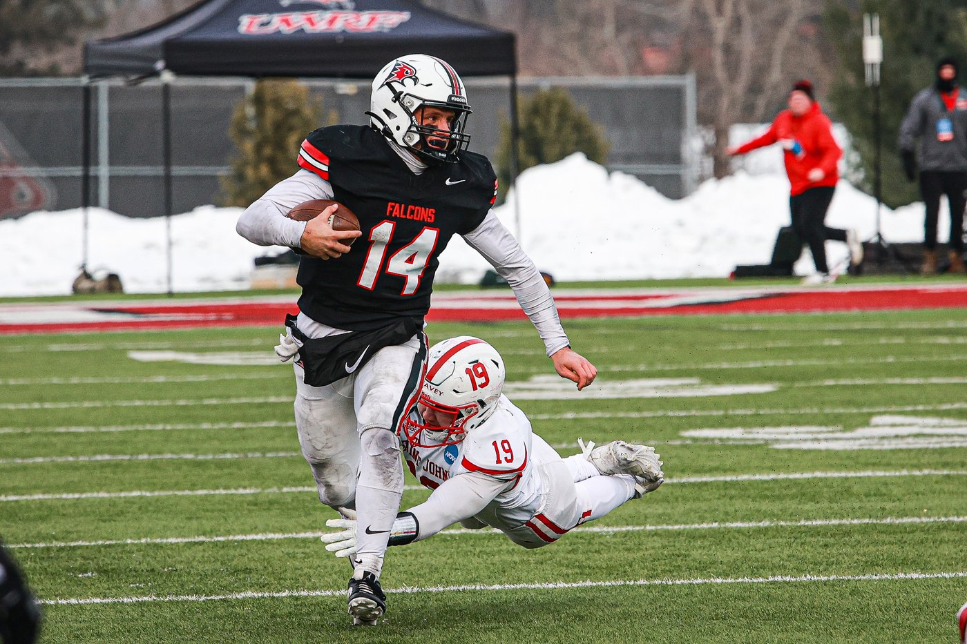 Wis.-River Falls' QB Kaleb Blaha, North Central DL John Sullivan lead Division III All-America team | iNFOnews.ca