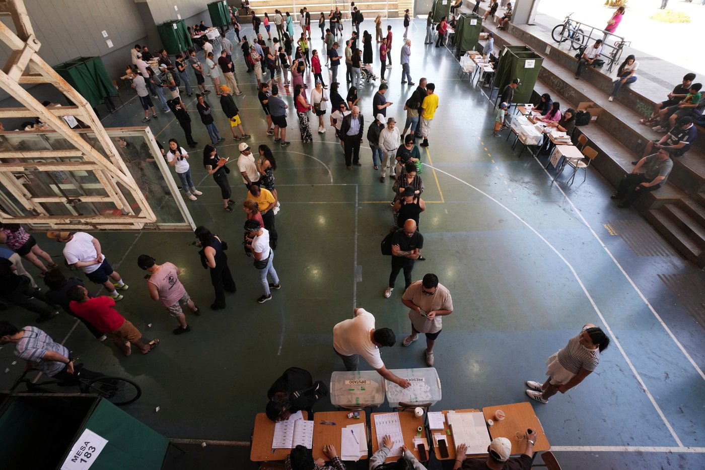 Chile's most polarized presidential race in decades boosts the right and divides immigrants | iNFOnews.ca