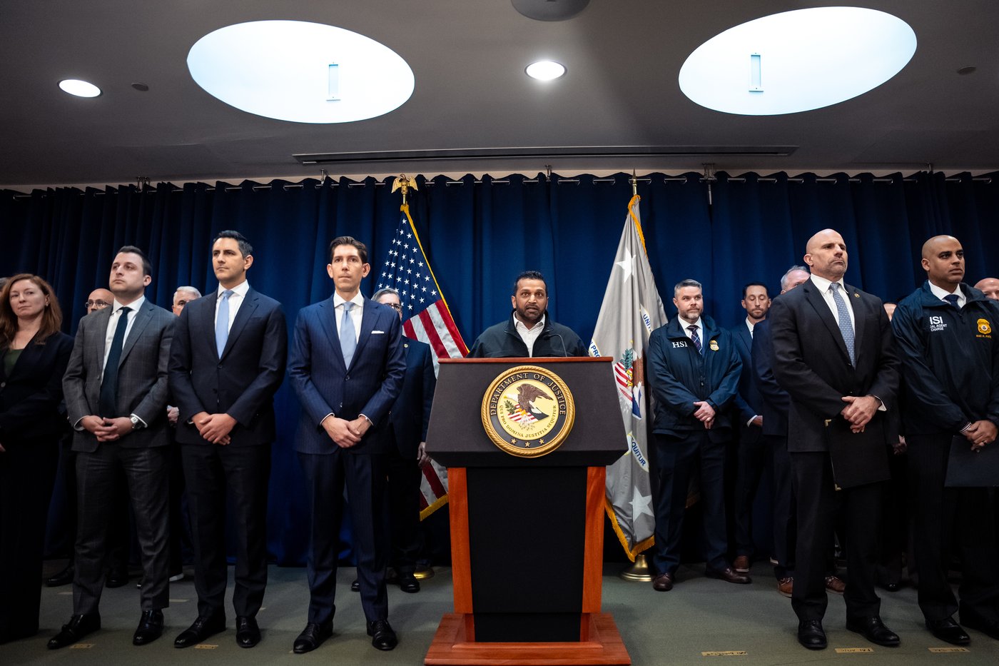 NBA head coach and player charged in sprawling sports betting and Mafia-backed poker schemes | iNFOnews.ca NBA head coach and player charged in sprawling sports betting and Mafia-backed poker schemes | iNFOnews.ca