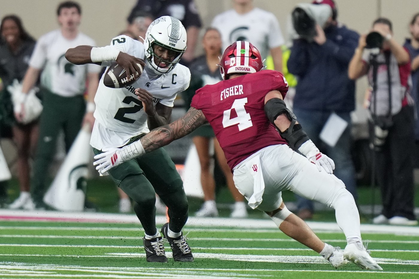 Mendoza throws four TD passes and No. 3 Indiana overwhelms Michigan State 38-13 | iNFOnews.ca Mendoza throws four TD passes and No. 3 Indiana overwhelms Michigan State 38-13 | iNFOnews.ca