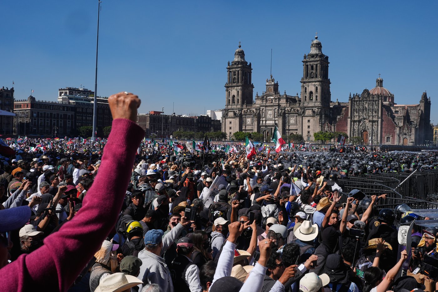 Thousands protest crime and corruption in Mexico City as 'Gen Z' protests gain momentum | iNFOnews.ca Thousands protest crime and corruption in Mexico City as 'Gen Z' protests gain momentum | iNFOnews.ca